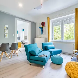 Bpr Color Fusion With A/c Appartement Budapest